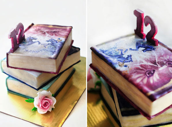Books cake