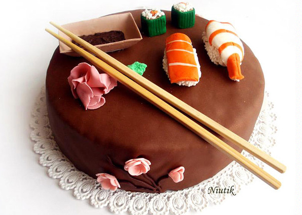 Sushi rolls cake