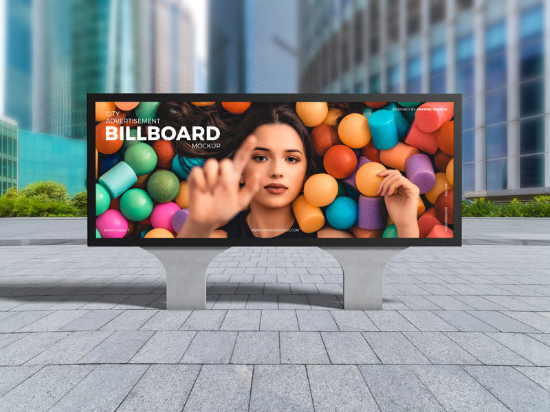 Free-City-Advertisement-Billboard-Mockup